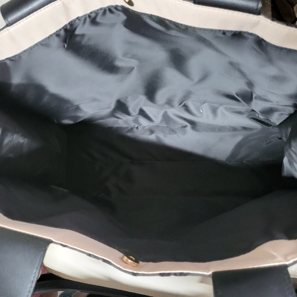 NWT Victoria's Secret Logo Mesh Tote Bag - Picture 7 of 7